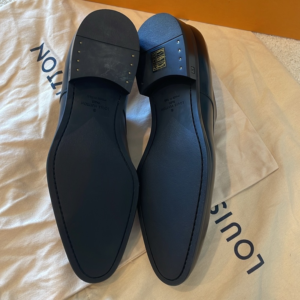 Louis Vuitton Men’s Cabronne Derby Formal Shoes - Picture 8 of 10